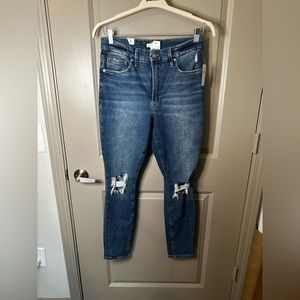 GOOD AMERICAN NWT Good Waist Destroyed Denim Sz 8/29